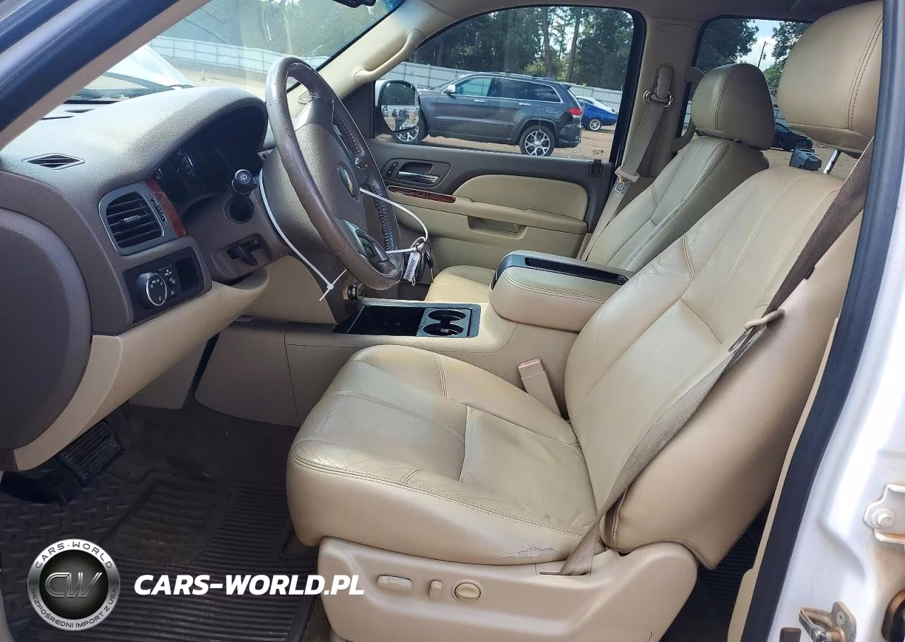 2011 Chevrolet Tahoe C1500 Lt VIN:1GNSCBE07BR400163 - 7