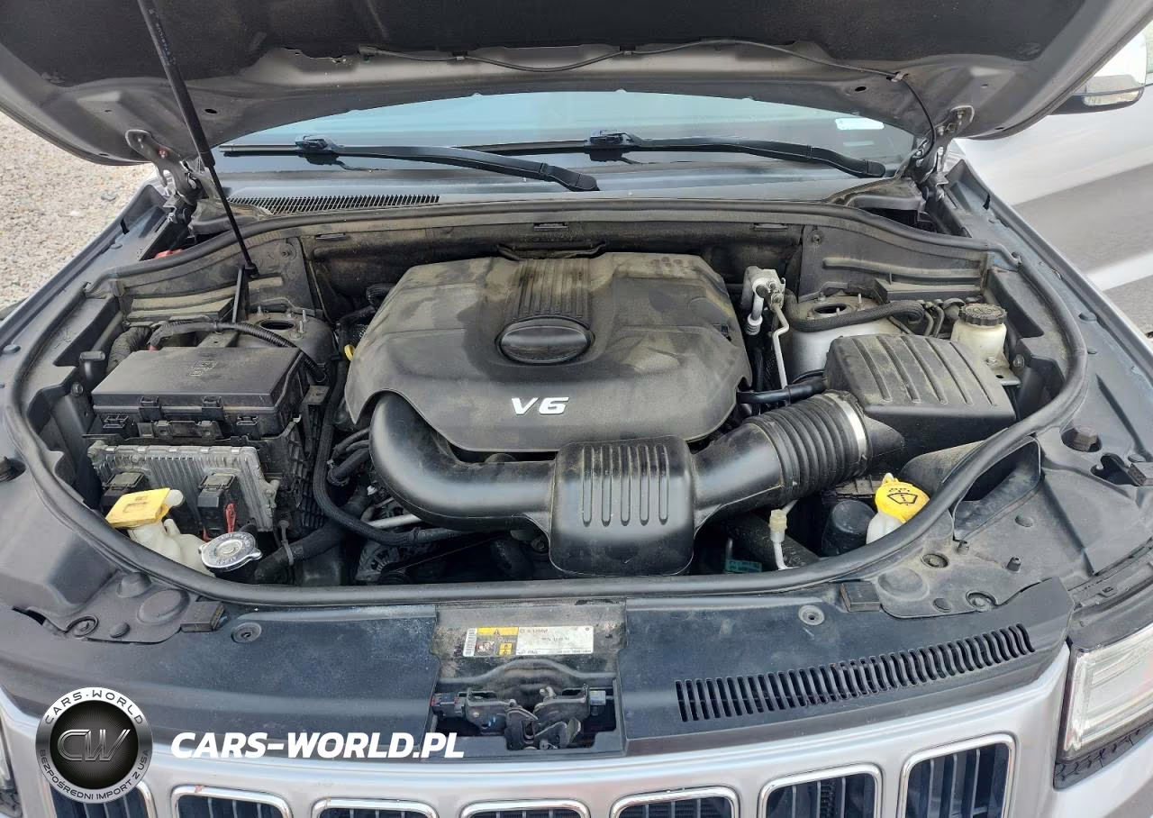 2015 Jeep Grand Cherokee Limited VIN:1C4RJEBG6FC235344 - 12