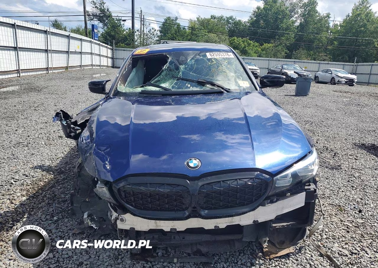 2019 BMW 330Xi VIN:WBA5R7C57KAJ85055 - 5