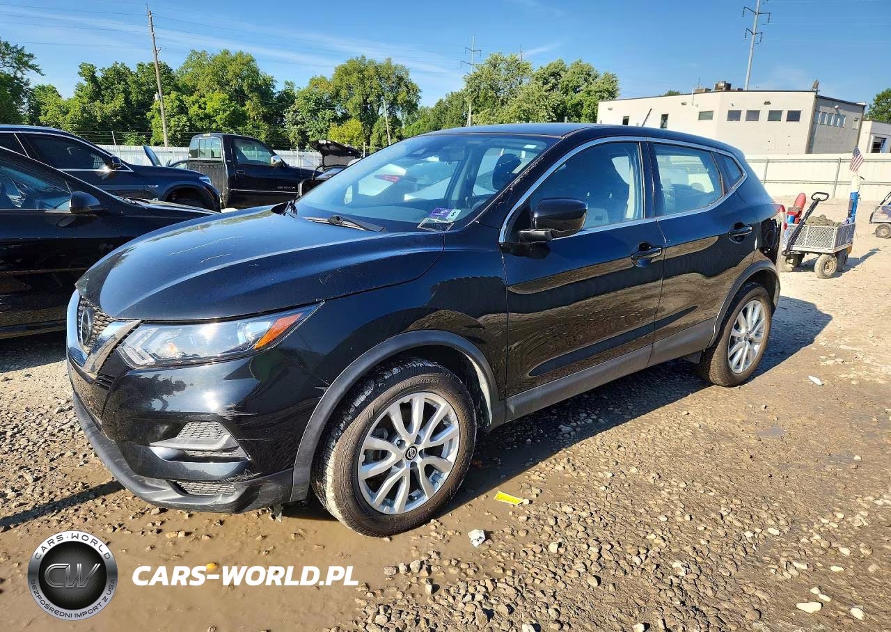 2021 Nissan Rogue Sport S