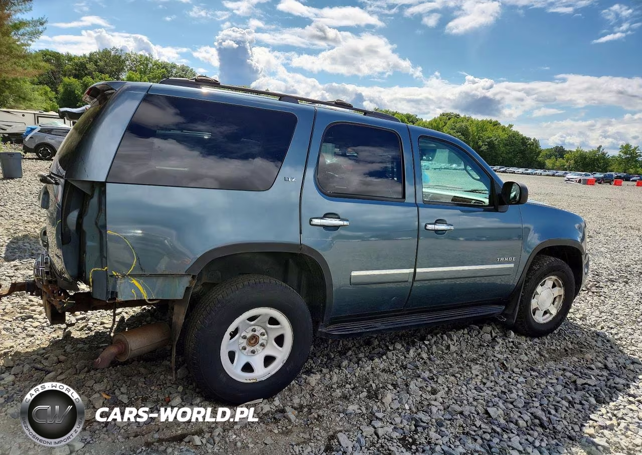 2010 Chevrolet Tahoe K1500 Ltz VIN:1GNUKCE0XAR100925 - 3