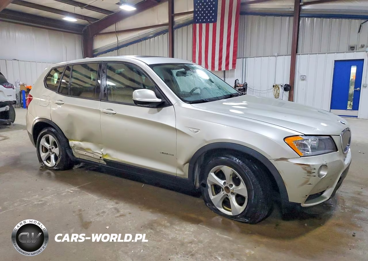 2012 BMW X3 xDrive28I VIN:5UXWX5C57CL724909 - 4