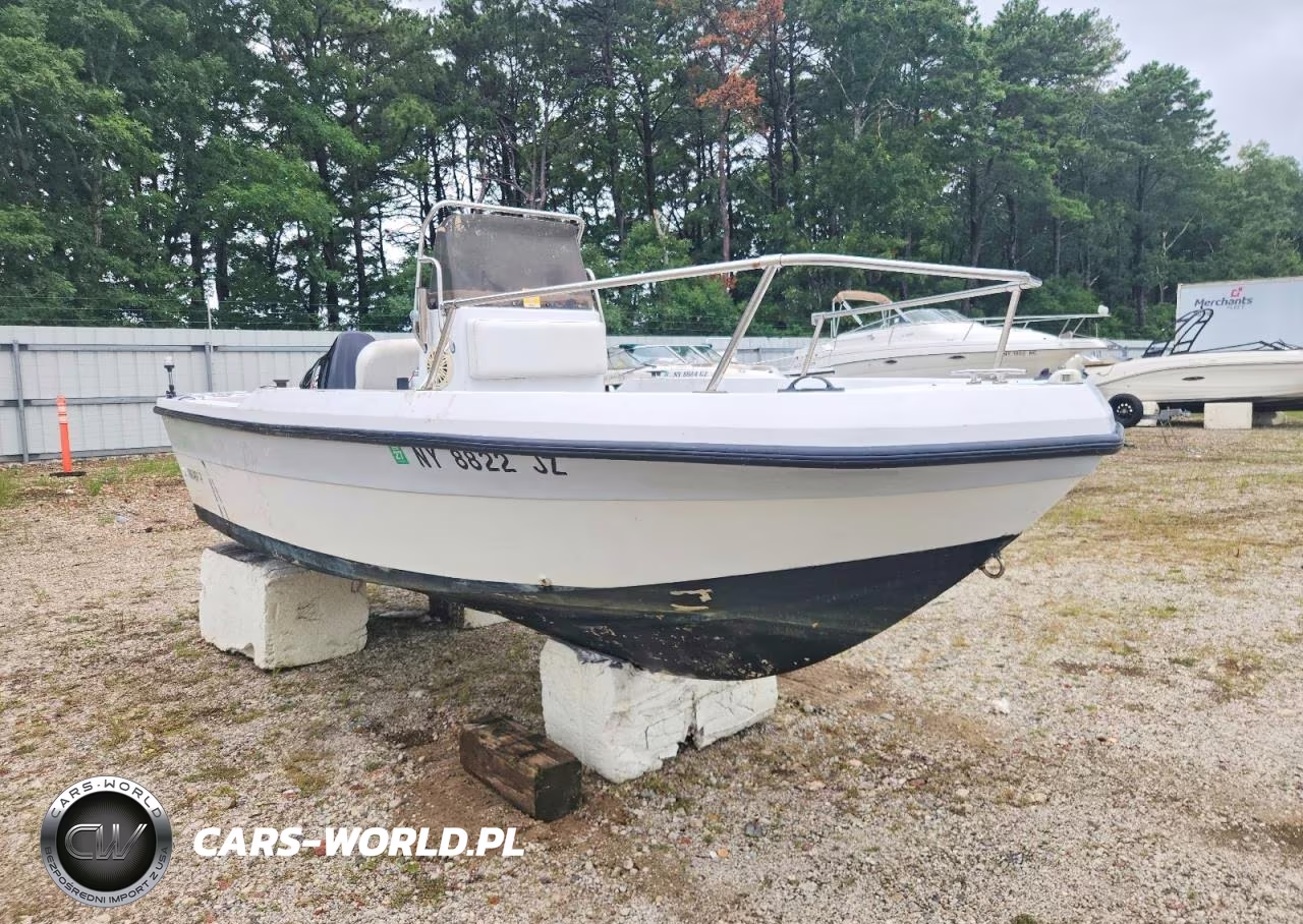 1992 Invader Boat – zdjęcie 1 z 10