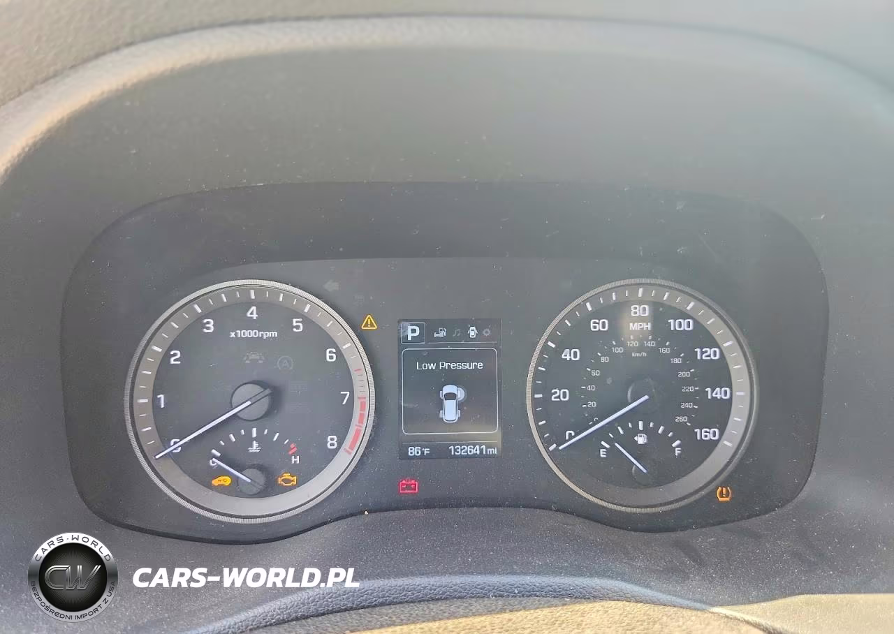 2017 Hyundai Tucson Sport VIN:KM8J3CA25HU311078 - 9