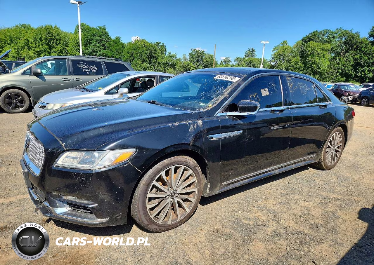 2017 Lincoln Continental Select