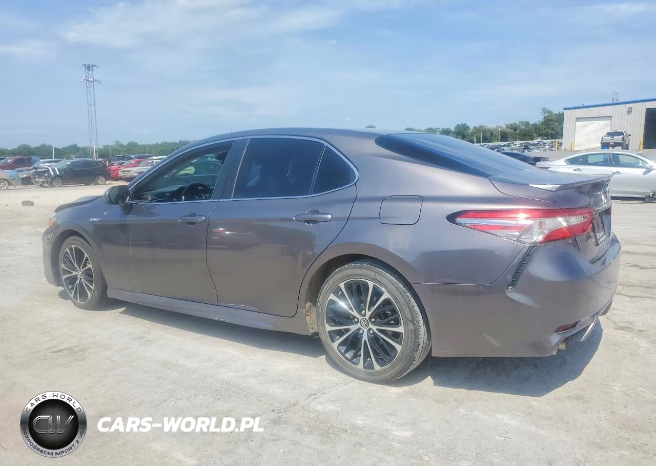 2018 Toyota Camry Hybrid Se VIN:4T1B21HK6JU503732 - 2