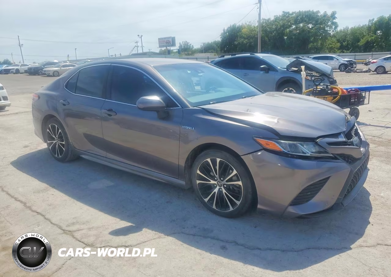 2018 Toyota Camry Hybrid Se VIN:4T1B21HK6JU503732 - 4