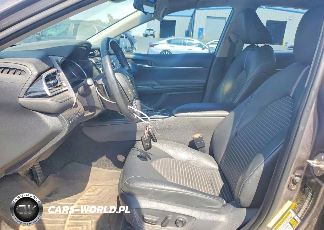 2018 Toyota Camry Hybrid Se VIN:4T1B21HK6JU503732 - 7