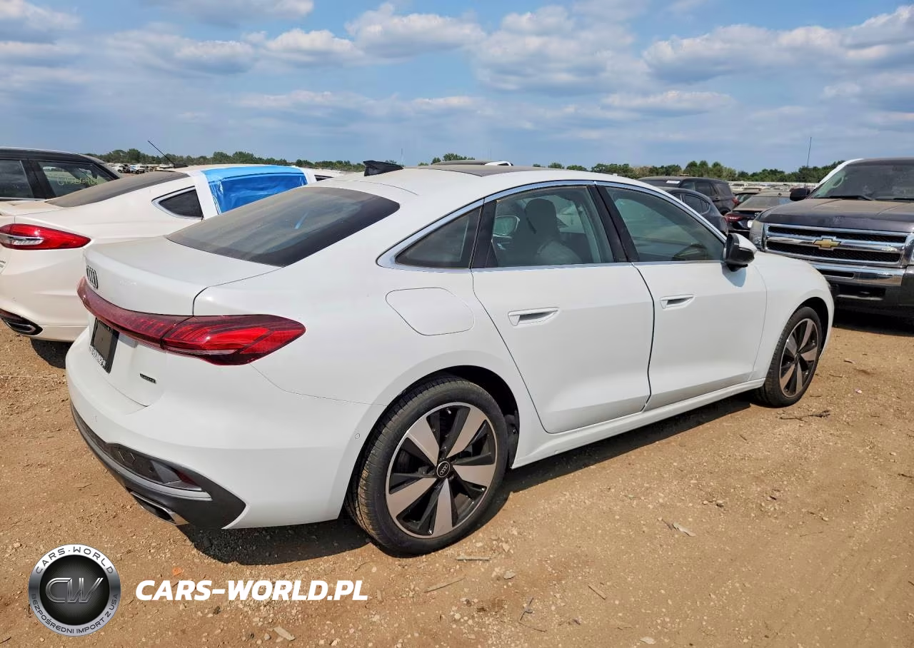 2025 Audi A5 Premium Plus VIN:WAU2BCFU1SN029587 - 3