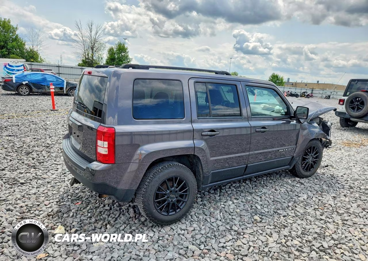 2016 Jeep Patriot Sport VIN:1C4NJPBAXGD503281 - 3