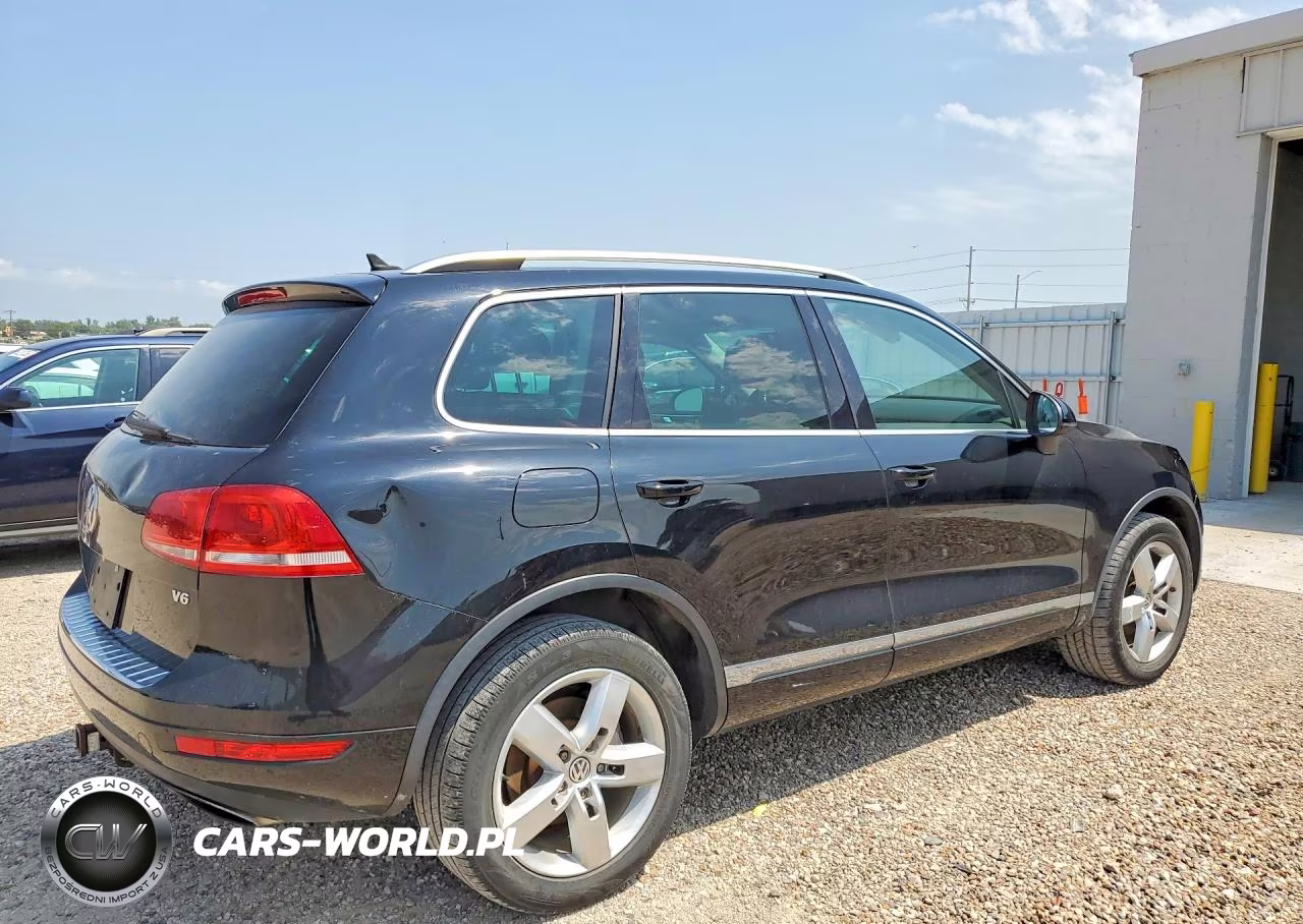 2012 Volkswagen Touareg V6 VIN:WVGEF9BP1CD011777 - 3