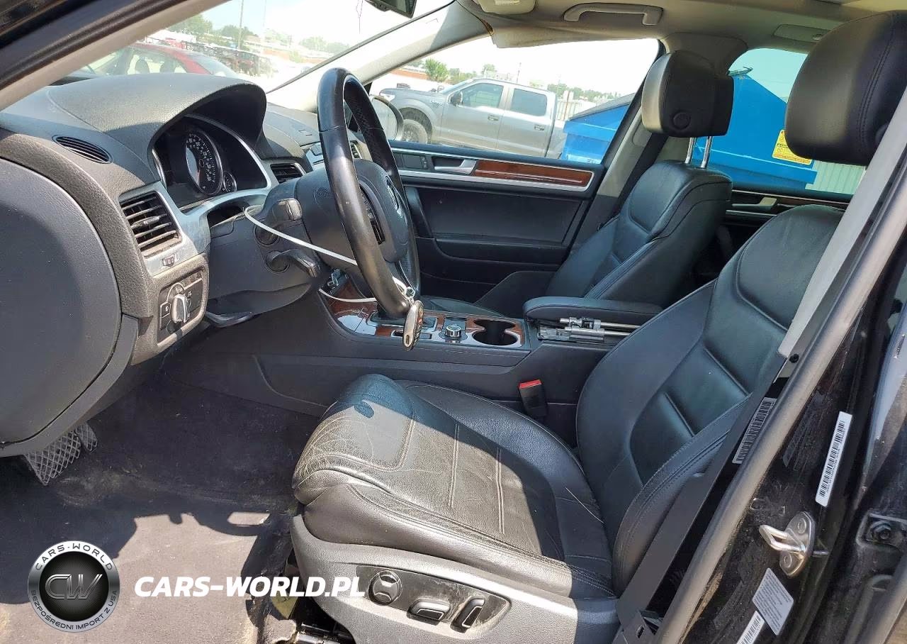 2012 Volkswagen Touareg V6 VIN:WVGEF9BP1CD011777 - 7