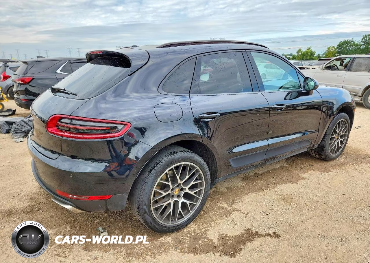 2018 Porsche Macan VIN:WP1AA2A56JLB11948 - 3