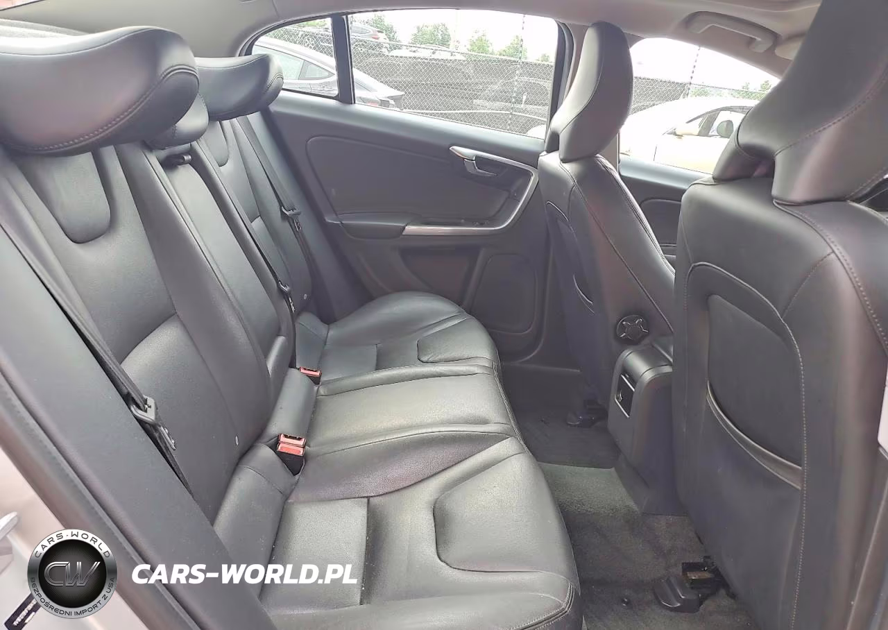 2015 Volvo S60 Premier VIN:YV1612TB1F1304127 - 10