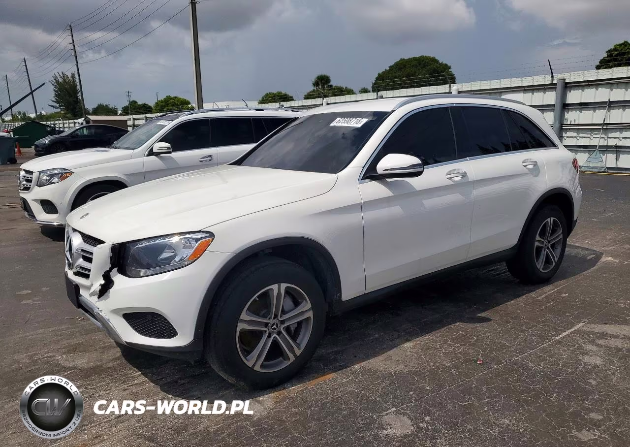 2019 Mercedes-Benz Glc 300 – zdjęcie 1 z 13