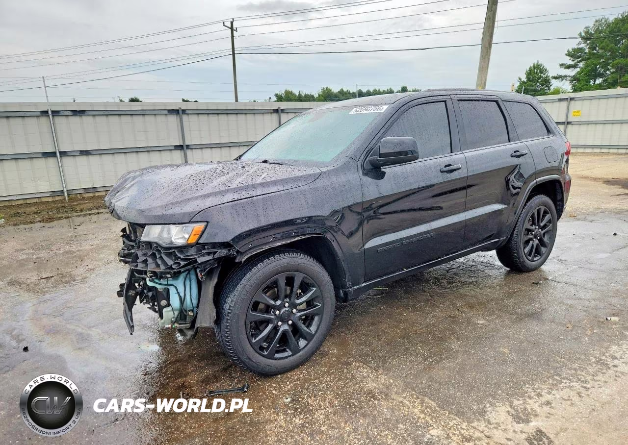 2020 Jeep Grand Cherokee Laredo VIN:1C4RJFAG5LC327449 - 1