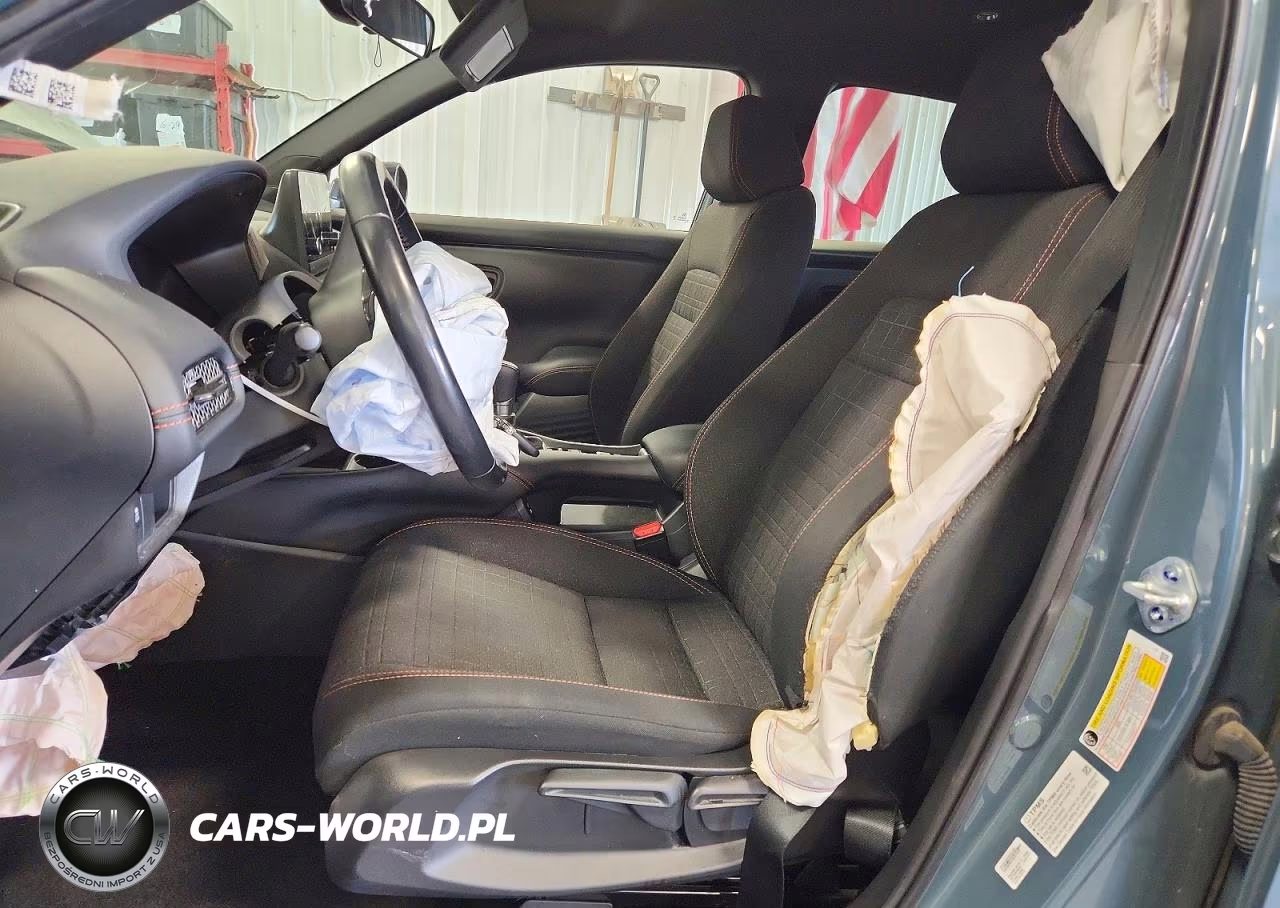2025 Honda Hr-V Sport VIN:3CZRZ2H53SM766775 - 7