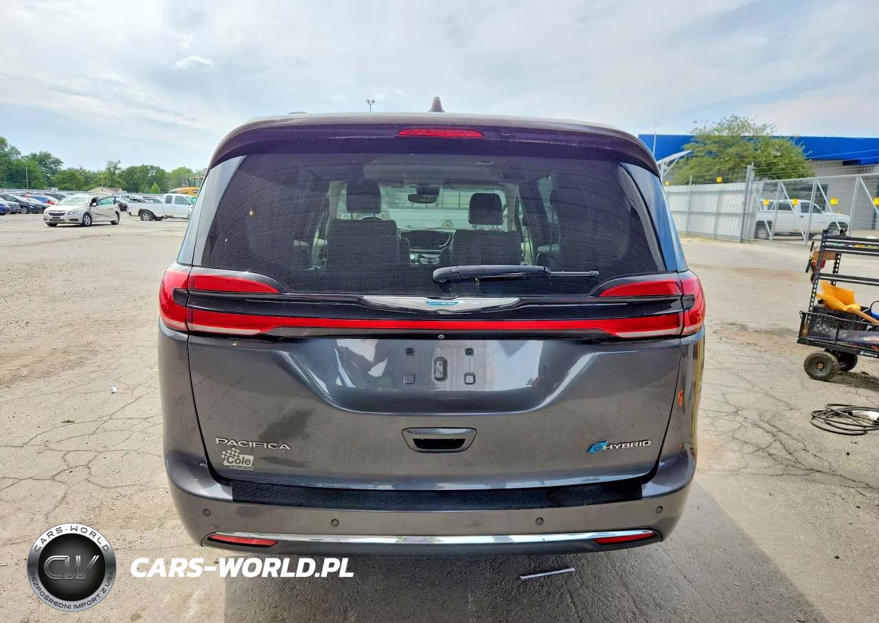 2021 Chrysler Pacifica Hybrid Touring L VIN:2C4RC1L71MR576964 - 6