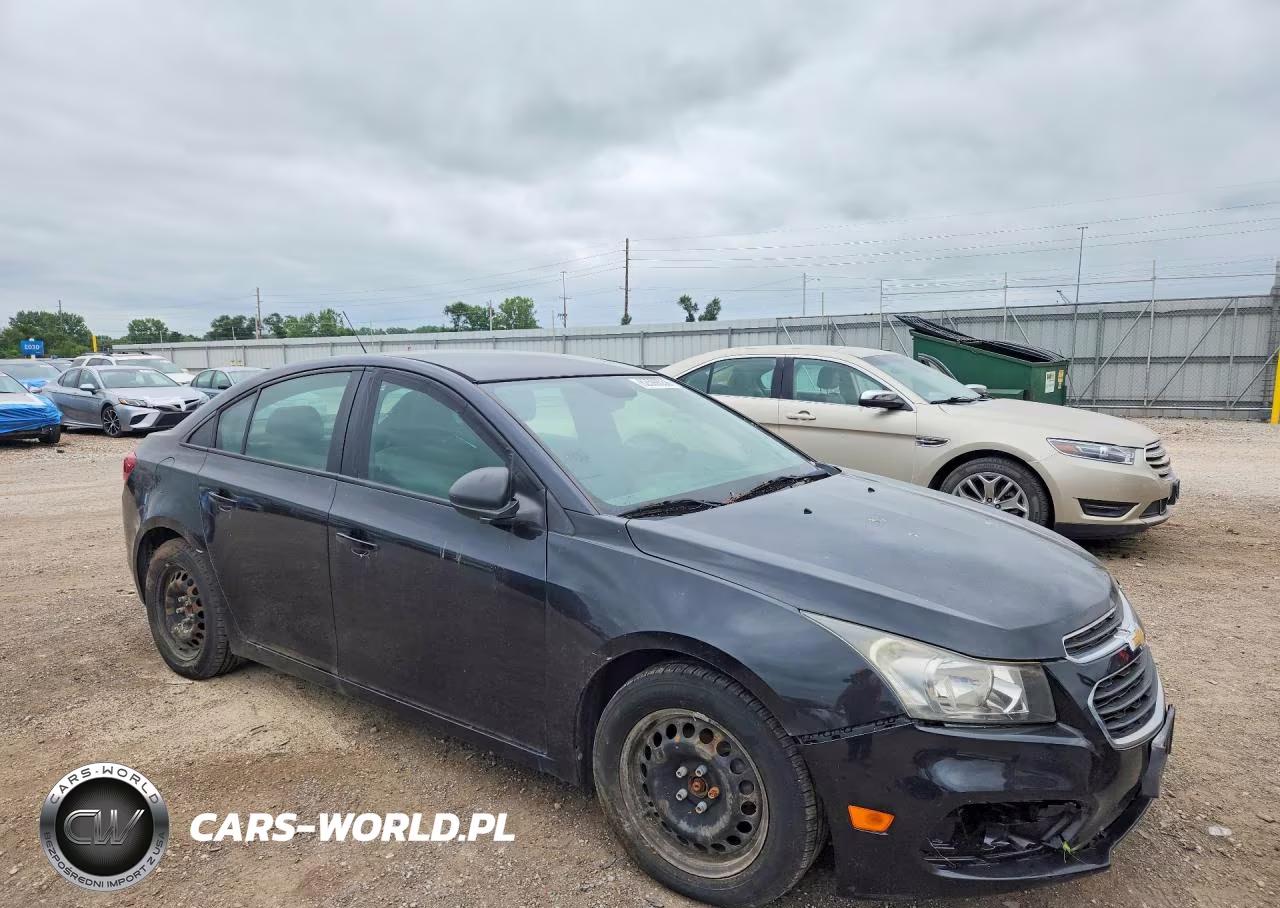 2016 Chevrolet Cruze Limited Ls VIN:1G1PC5SG4G7197794 - 4