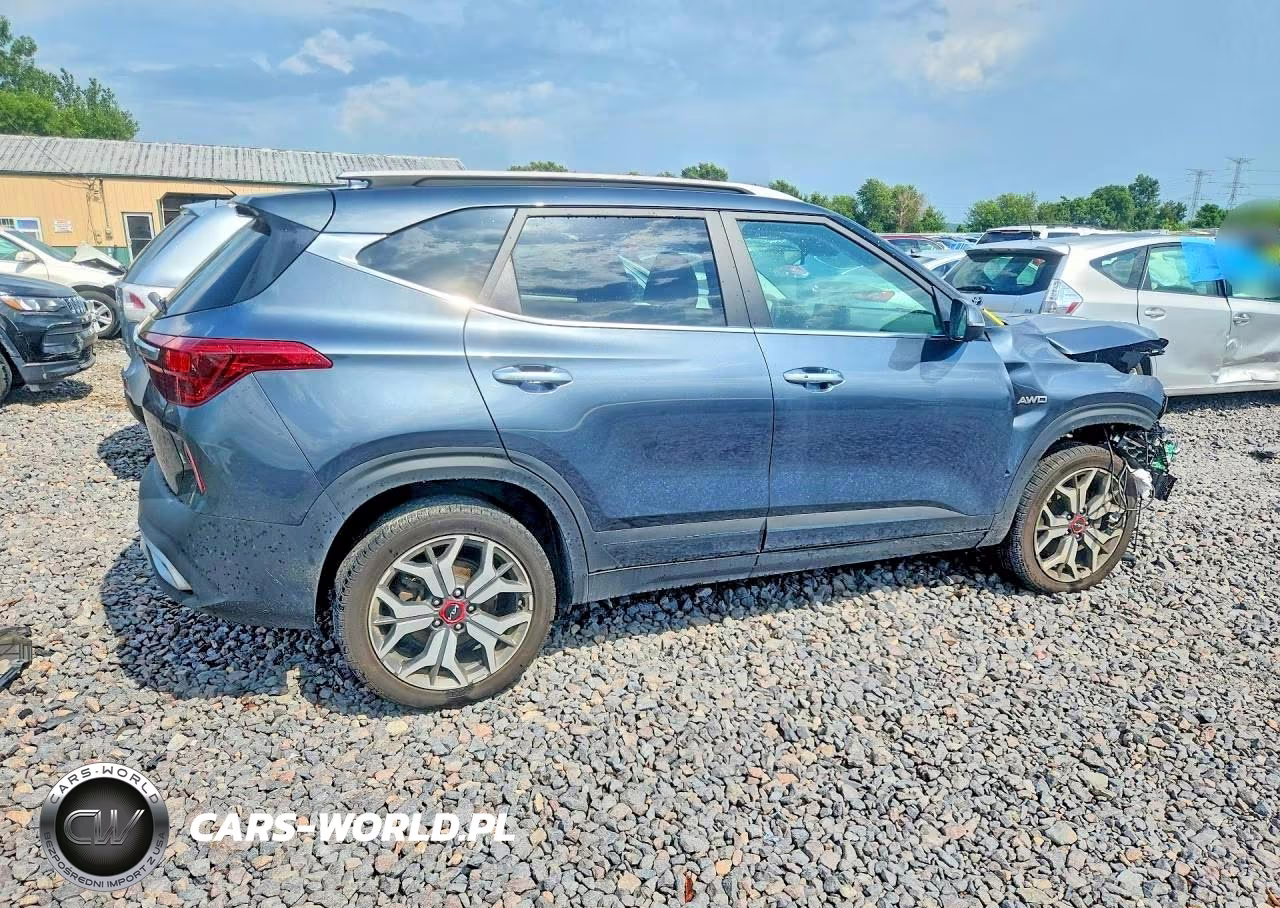 2022 Kia Seltos Sx VIN:KNDETCA25N7307516 - 3