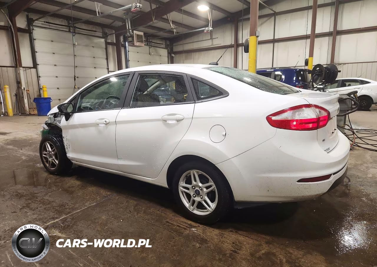 2018 Ford Fiesta Se VIN:3FADP4BJ1JM105726 - 2