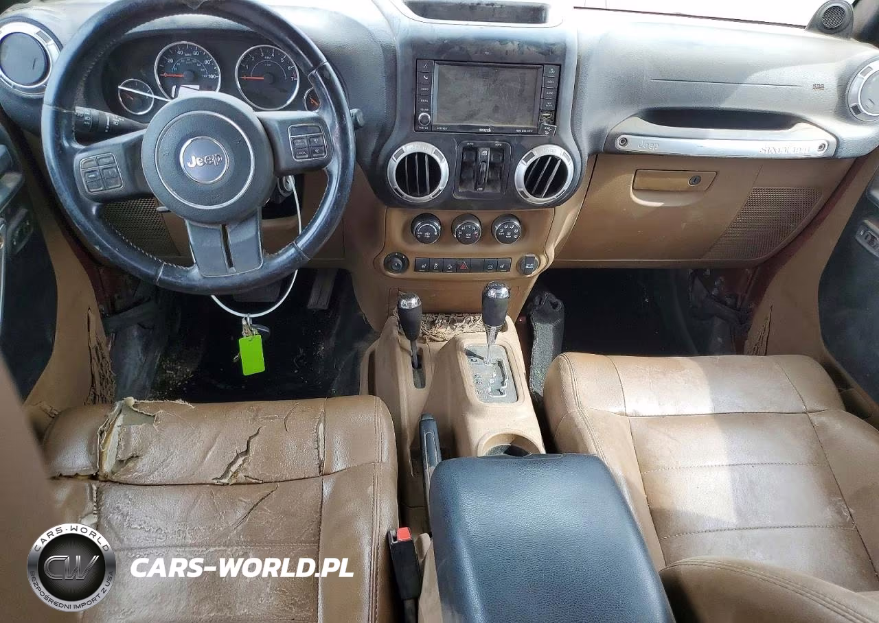 2012 Jeep Wrangler Unlimited Sahara VIN:1C4BJWEG2CL212478 - 8