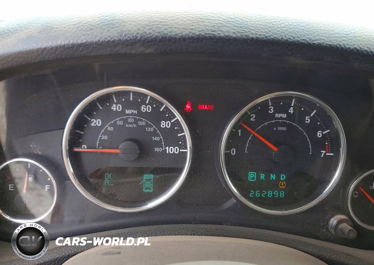 2012 Jeep Wrangler Unlimited Sahara VIN:1C4BJWEG2CL212478 - 9