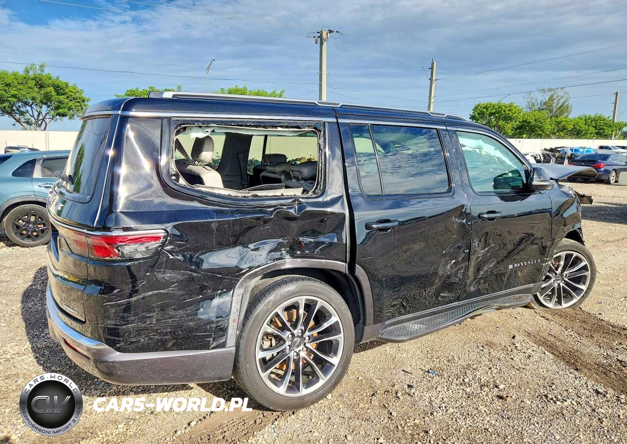 2022 Jeep Wagoneer Series Ii VIN:1C4SJVBT3NS130134 - 3