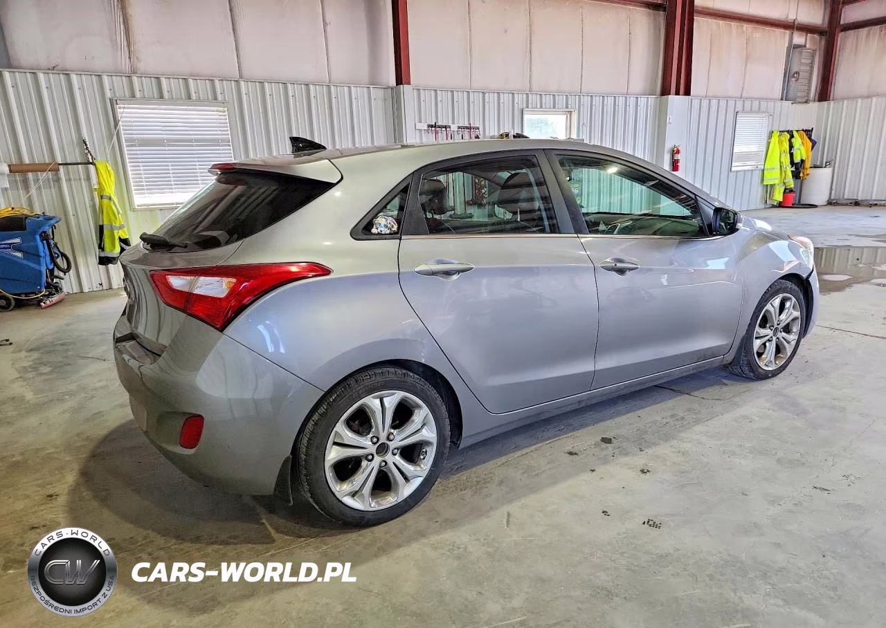 2013 Hyundai Elantra Gt Base VIN:KMHD35LE2DU020922 - 3
