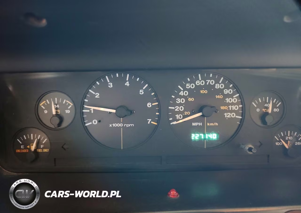 1998 Jeep Grand Cherokee Limited VIN:1J4GZ78YXWC322296 - 9