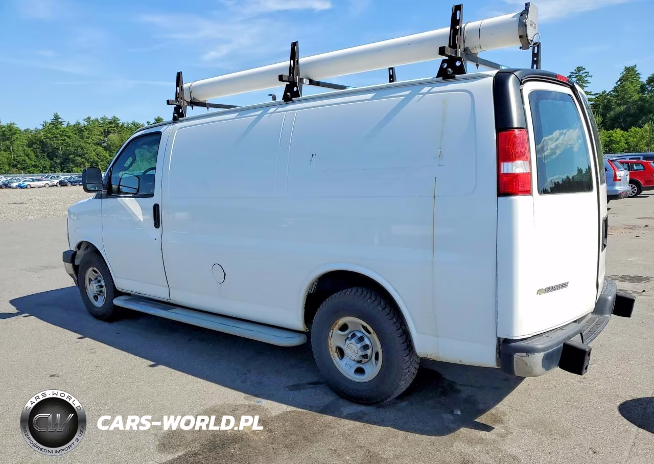 2018 Chevrolet Express G2500 VIN:1GCWGAFGXJ1906068 - 2