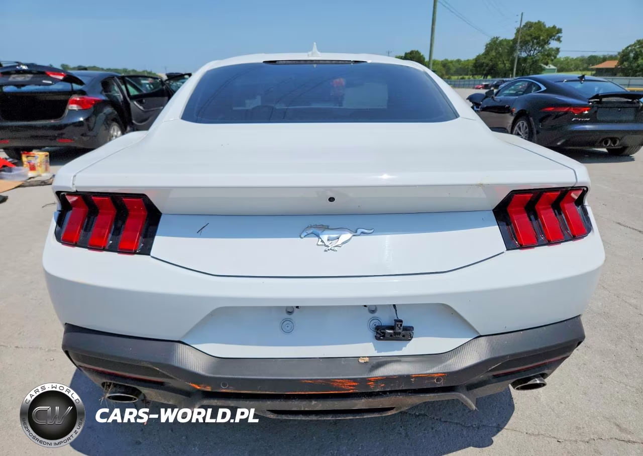 2026 Ford Mustang Base VIN:1FA6P8TH7T5114290 - 6