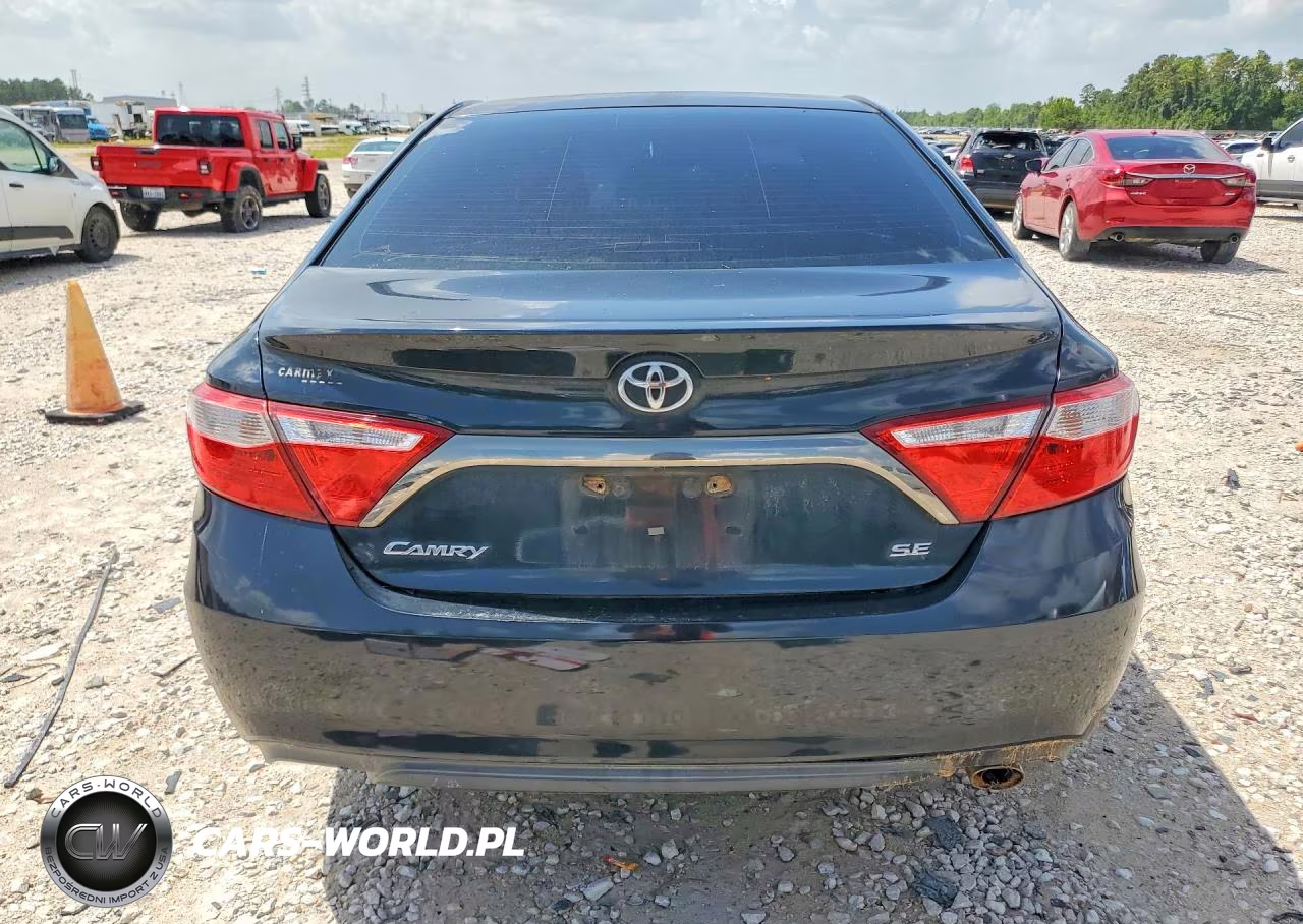 2015 Toyota Camry Se VIN:4T1BF1FK4FU096699 - 6