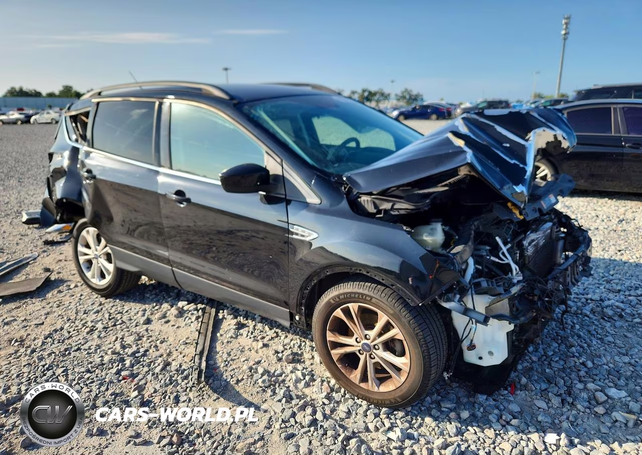 2018 Ford Escape Se VIN:1FMCU0GD1JUA75967 - 4