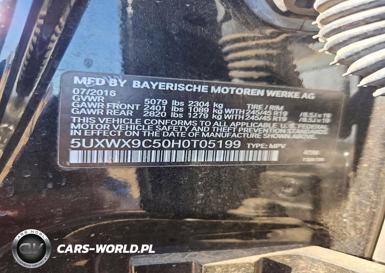 2017 BMW X3 xDrive28I VIN:5UXWX9C50H0T05199 - 12