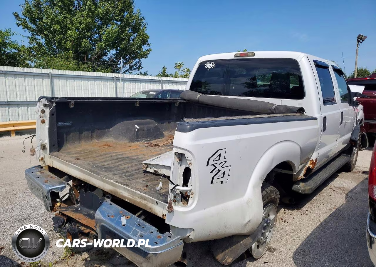 2012 Ford F250 Super Duty VIN:1FT7W2B68CEA05707 - 3