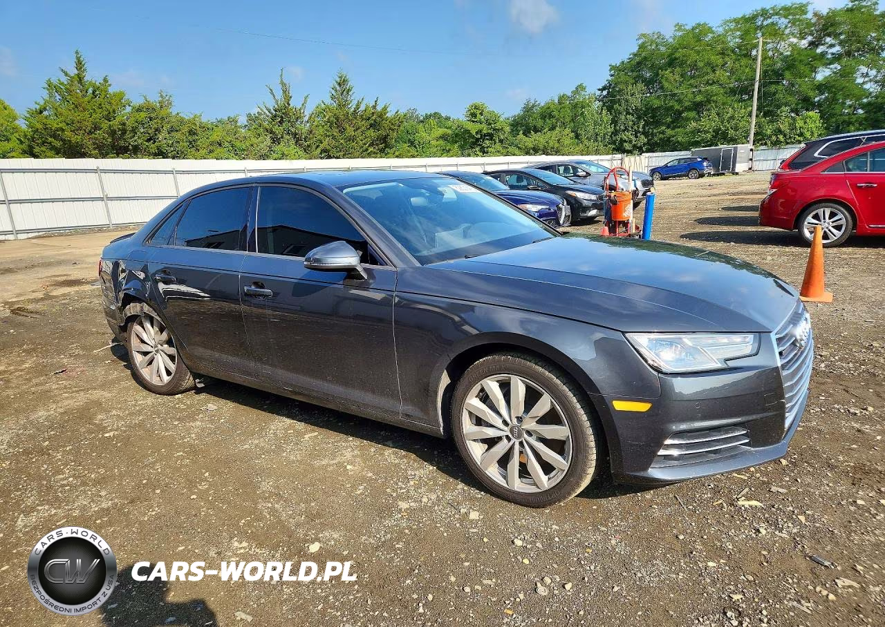 2017 Audi A4 Premium VIN:WAUANAF46HN008623 - 4