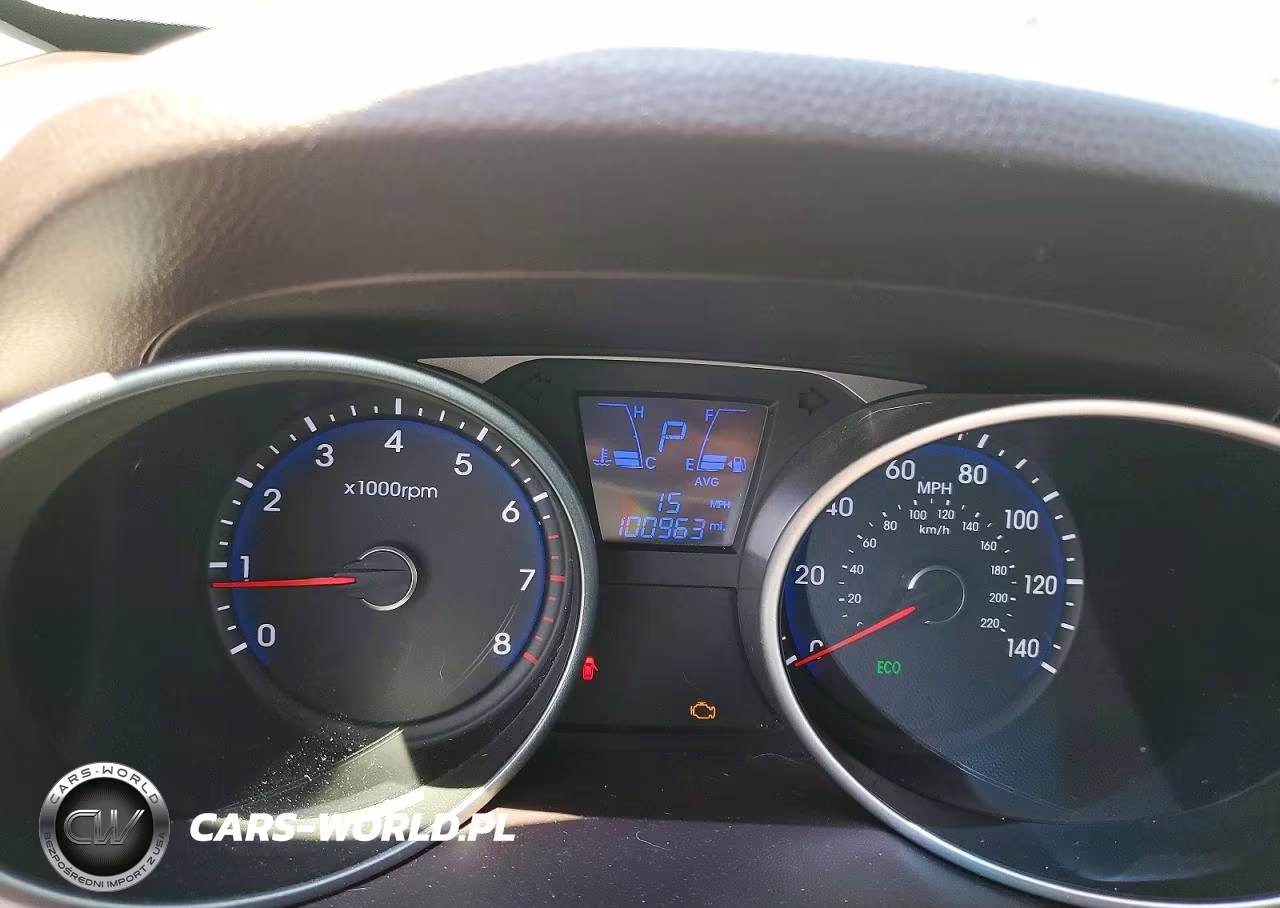 2015 Hyundai Tucson Gls VIN:KM8JT3AF5FU119367 - 9