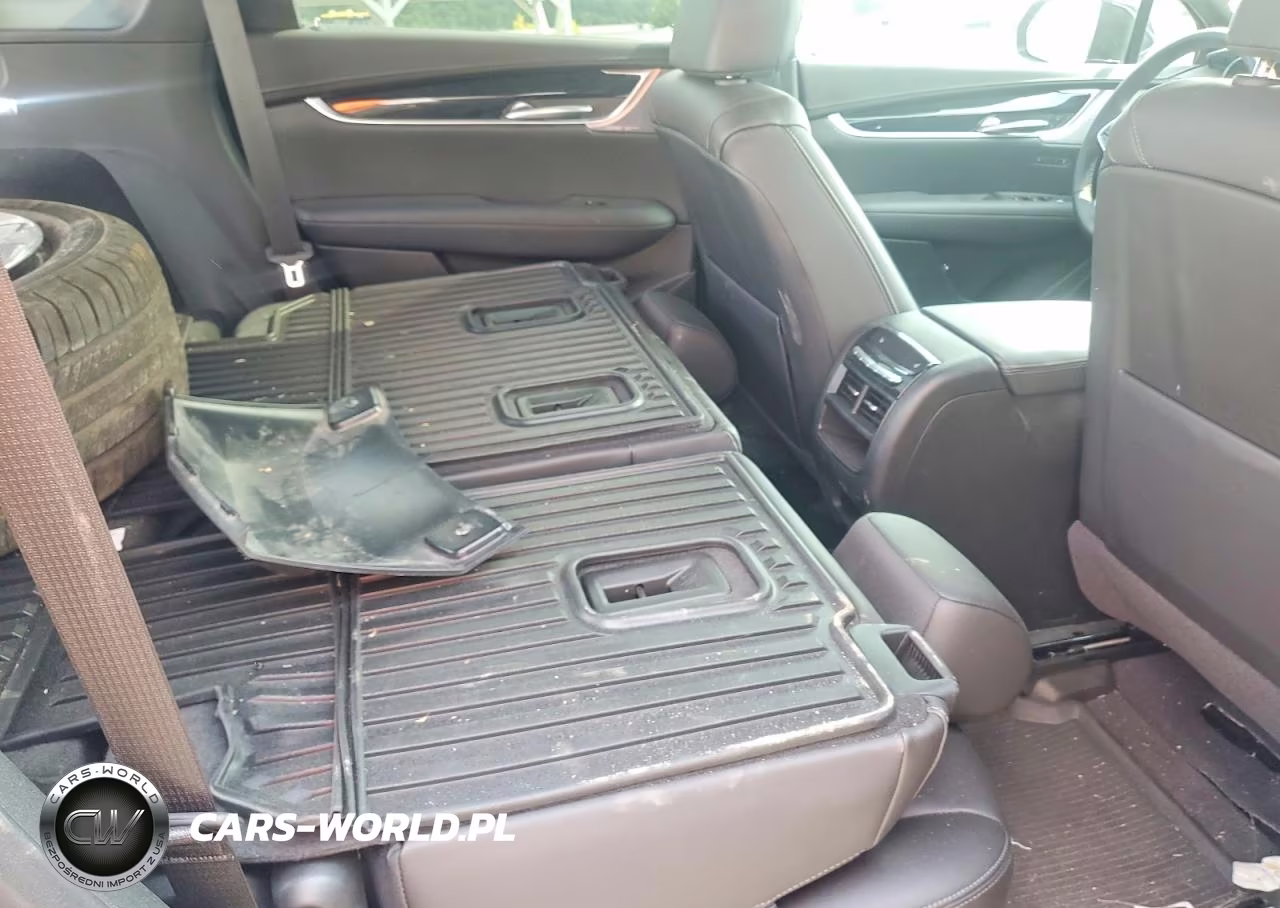 2026 Cadillac Xt5 Premium Luxury VIN:1GYKNDRS7TZ100757 - 10