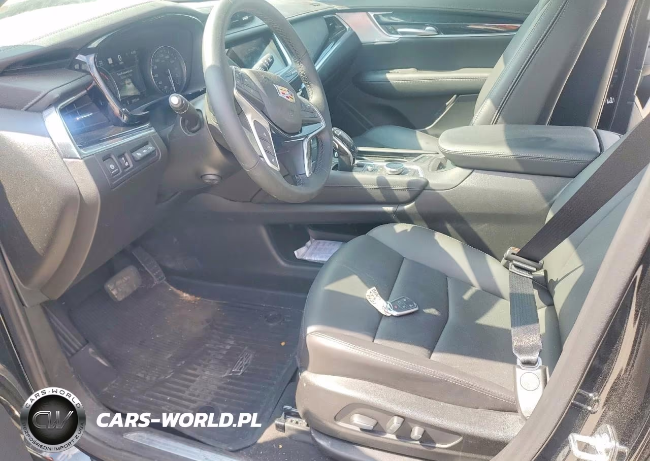 2026 Cadillac Xt5 Premium Luxury VIN:1GYKNDRS7TZ100757 - 7