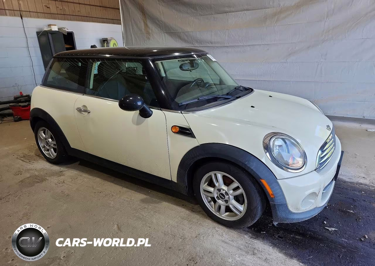 2013 Mini Cooper VIN:WMWSU3C55DT680016 - 4