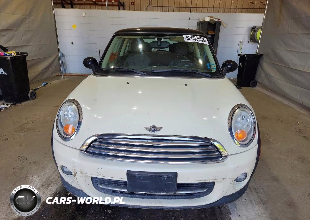 2013 Mini Cooper VIN:WMWSU3C55DT680016 - 5