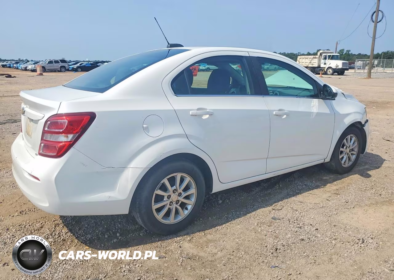 2017 Chevrolet Sonic Lt VIN:1G1JD5SH4H4107512 - 3