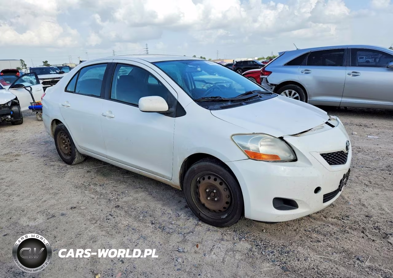 2009 Toyota Yaris Base VIN:JTDBT903491345182 - 4