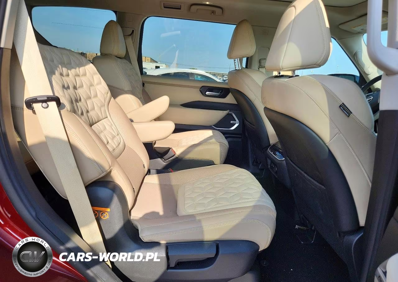 2026 Nissan Armada Platinum VIN:JN8AY3EB5T9123550 - 11