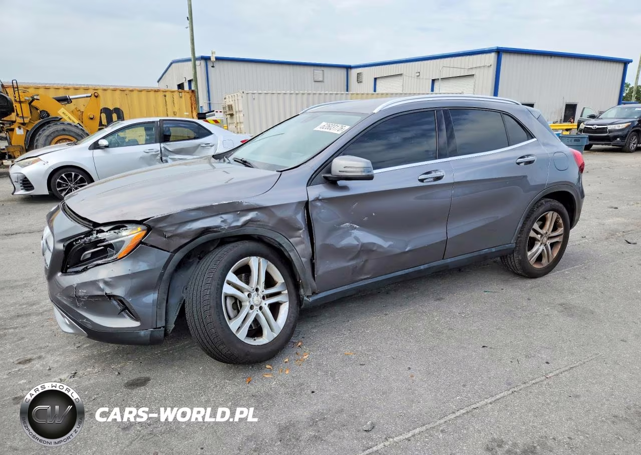 2015 Mercedes-Benz Gla 250 4Matic VIN:WDCTG4GBXFJ127231 - 1