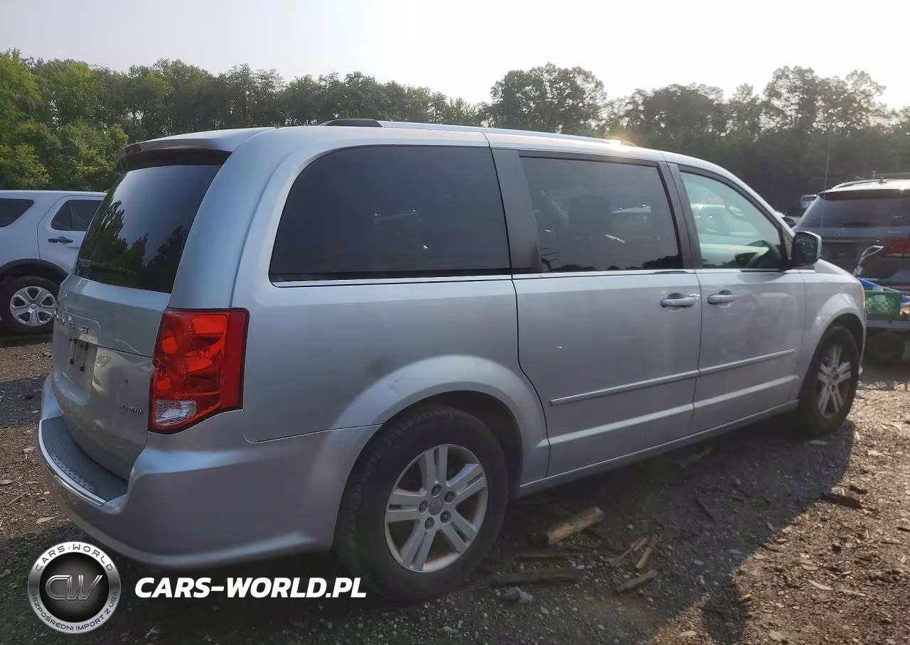 2012 Dodge Grand Caravan Crew VIN:2C4RDGDG2CR131372 - 3