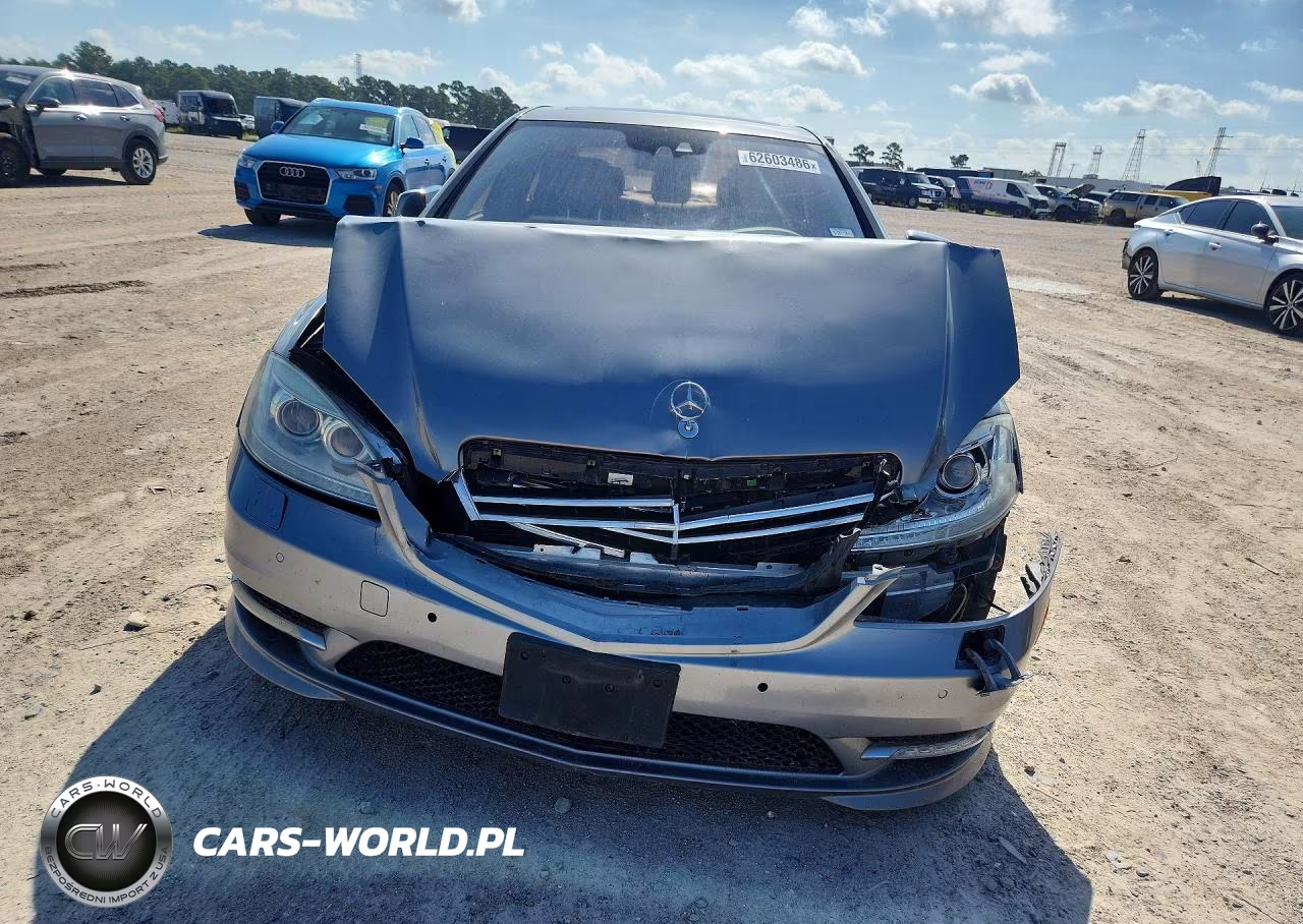 2010 Mercedes-Benz S 550 VIN:WDDNG7BBXAA296316 - 5