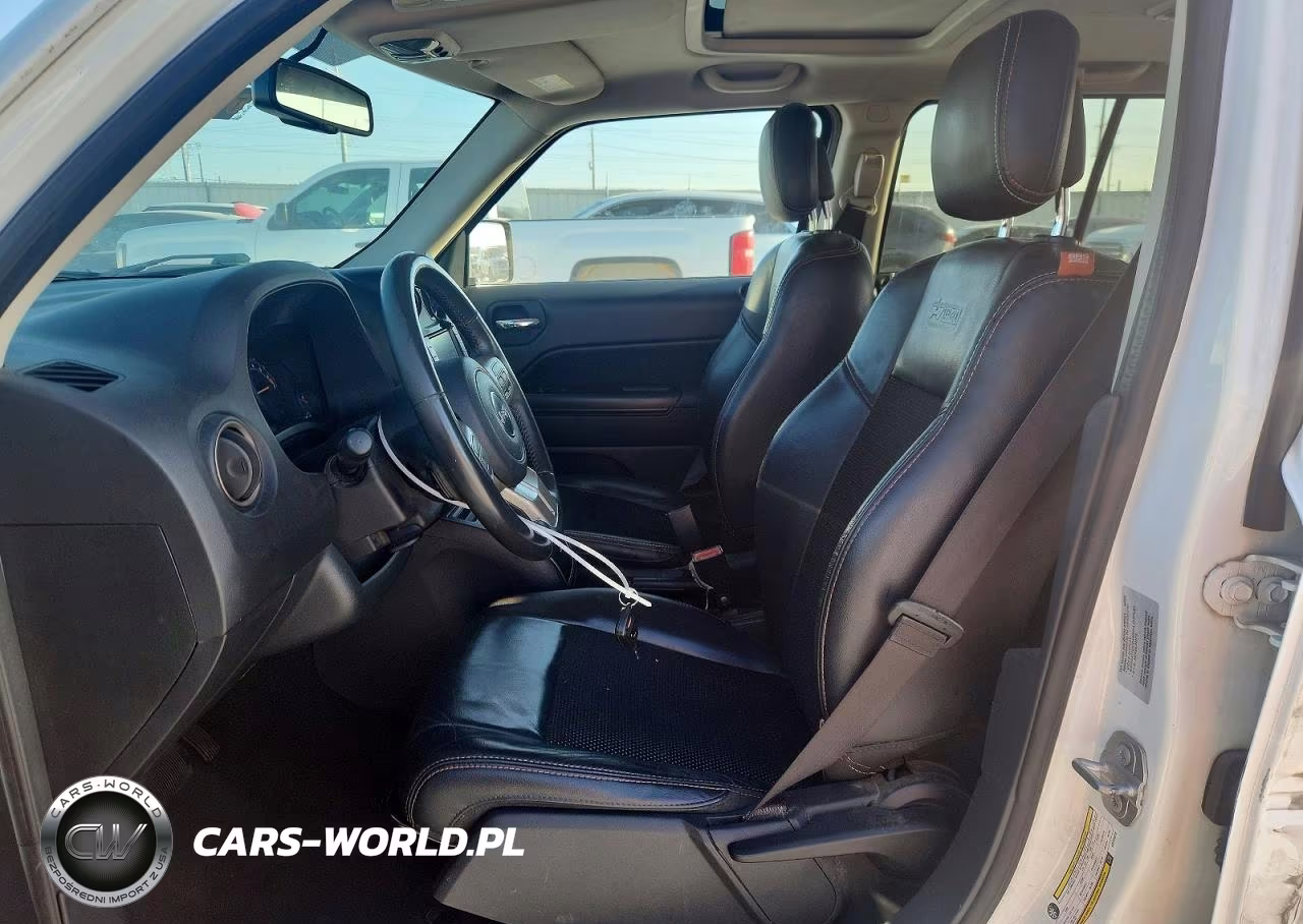 2016 Jeep Patriot Sport VIN:1C4NJPBB9GD726372 - 7