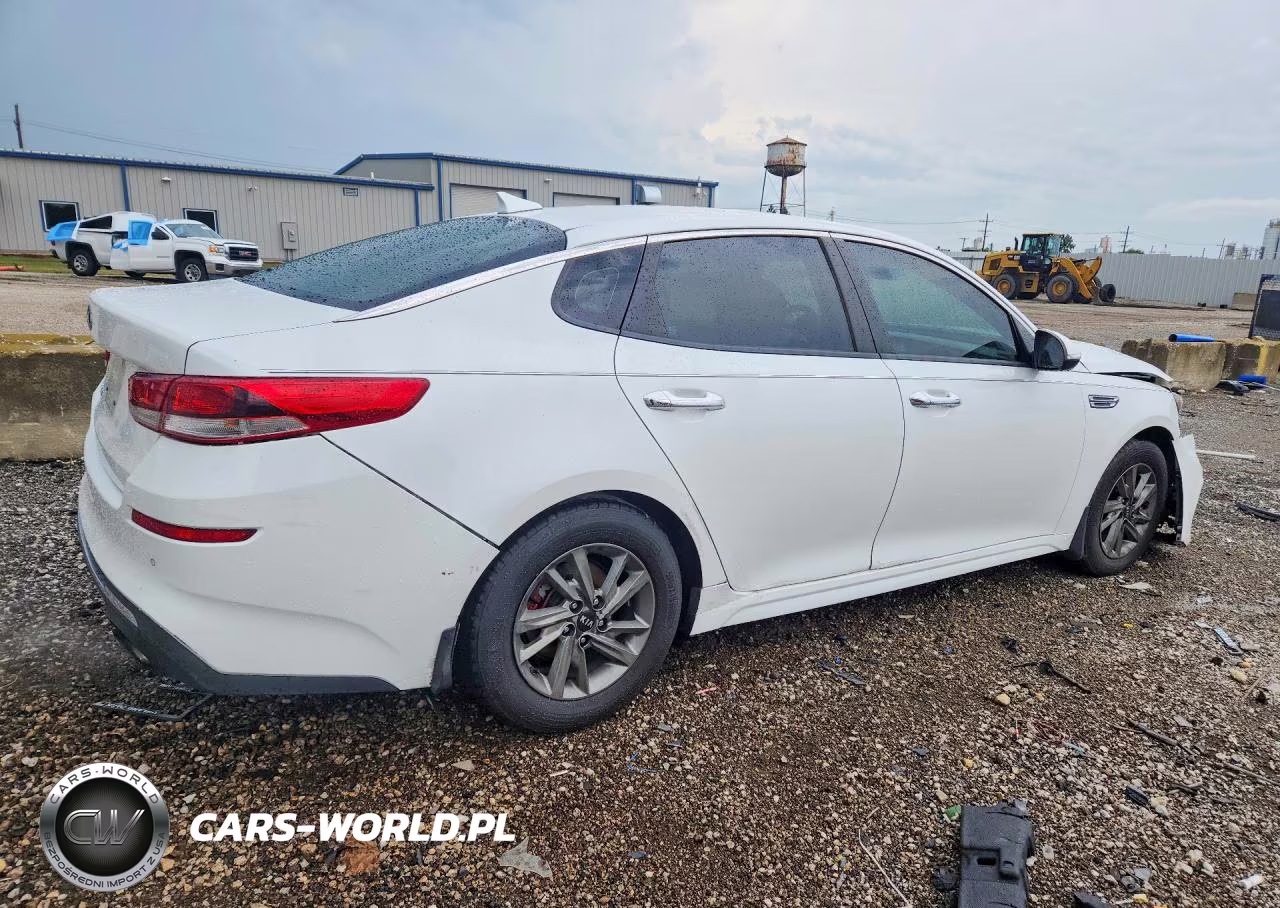 2019 Kia Optima Lx VIN:5XXGT4L39KG318087 - 3